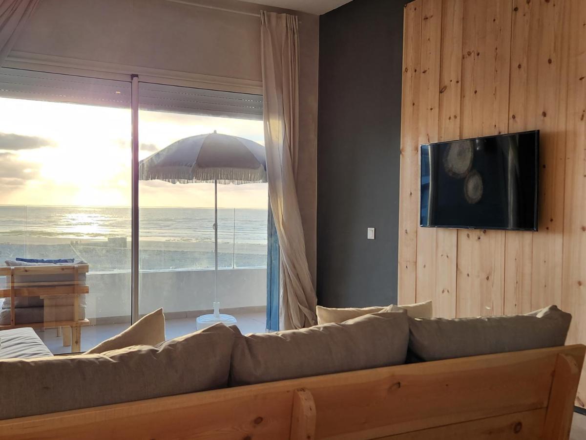 Sidi Rahal Blue View, Beachfront Wide Seaview With Pool 外观 照片