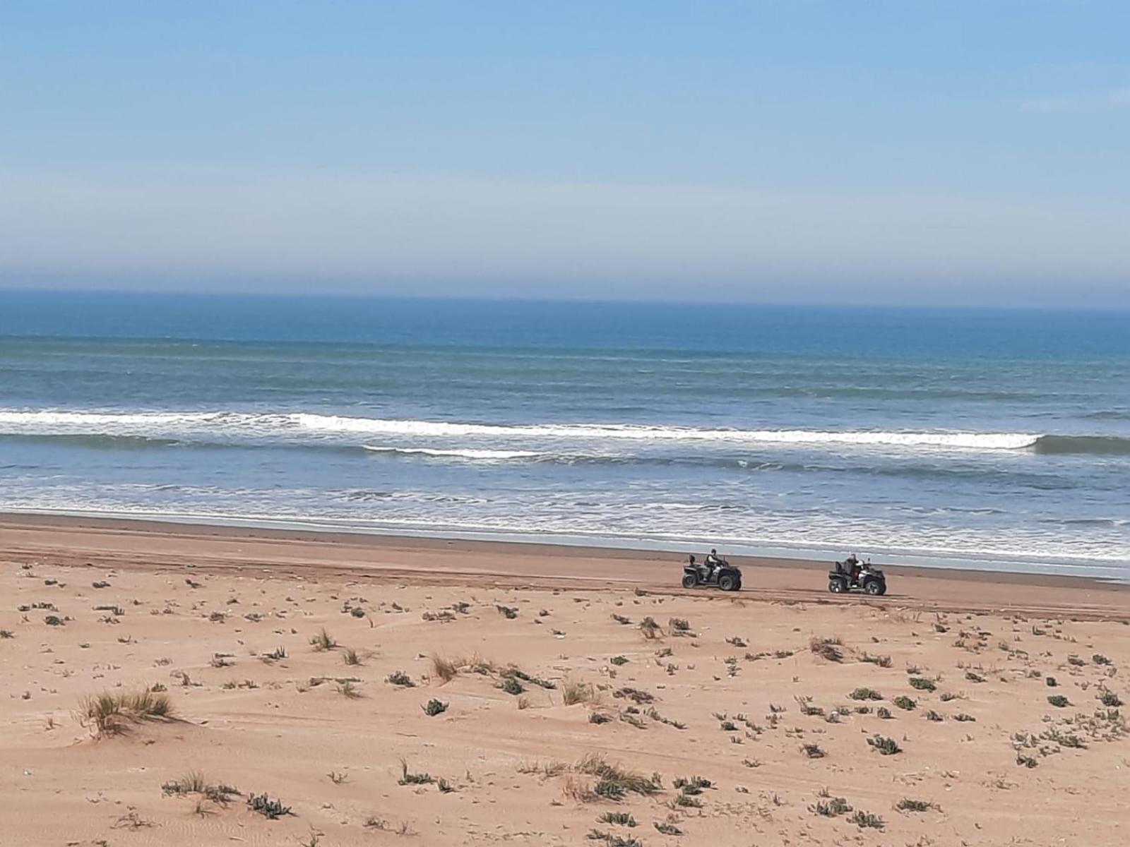 Sidi Rahal Blue View, Beachfront Wide Seaview With Pool 外观 照片