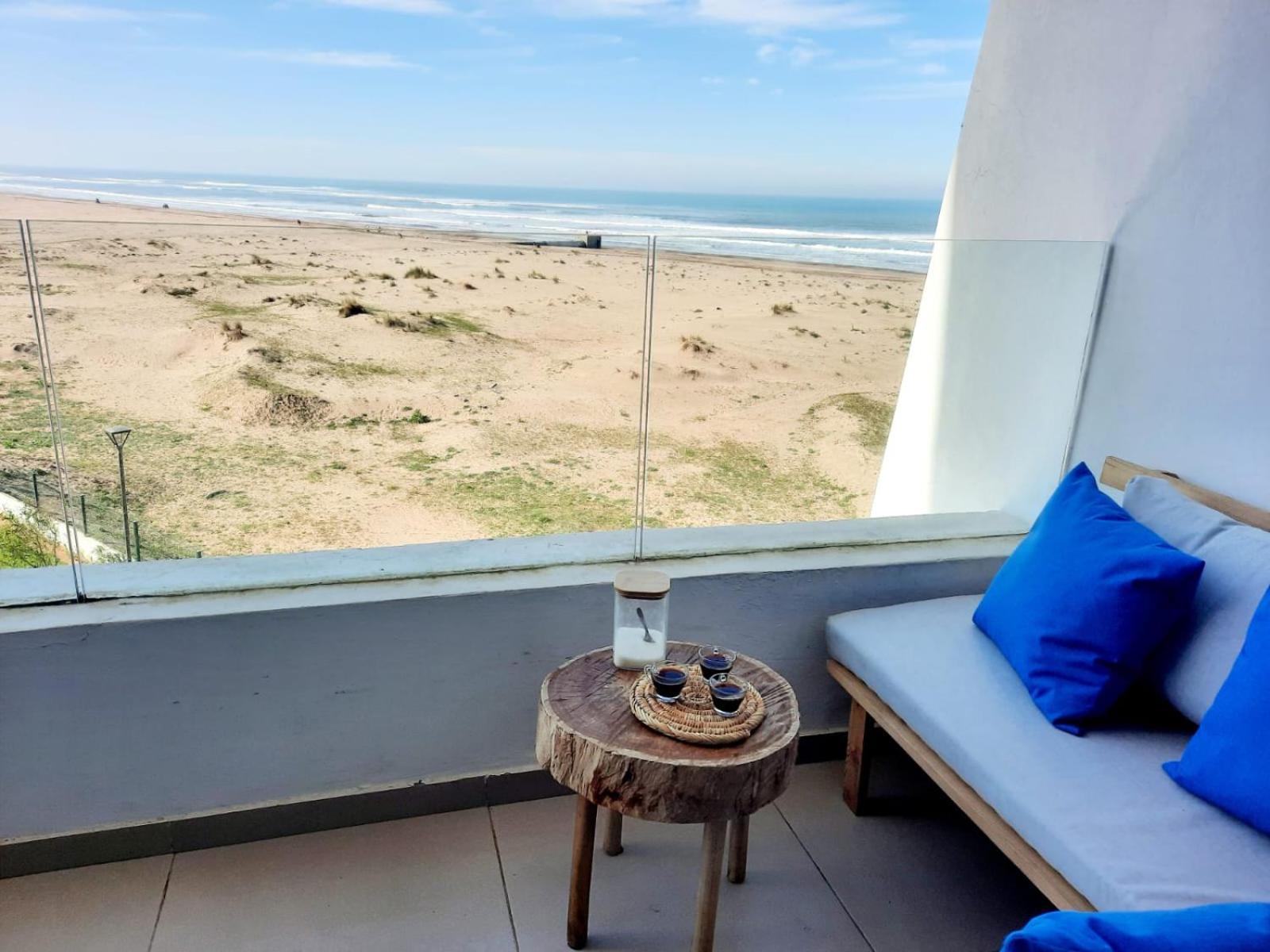 Sidi Rahal Blue View, Beachfront Wide Seaview With Pool 外观 照片