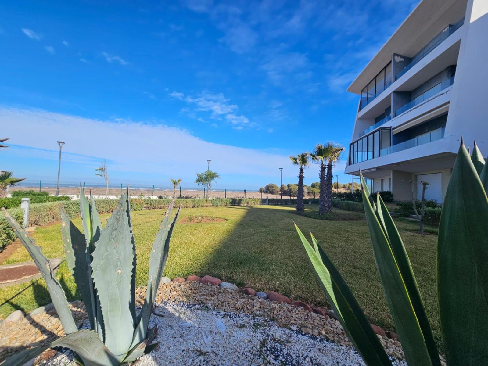 Sidi Rahal Blue View, Beachfront Wide Seaview With Pool 外观 照片